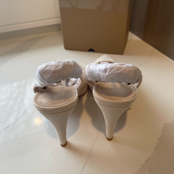 SIZE 7 WOMENS SLINGBACK DRESS PUMP HEELS - CREAM COLOUR - Picture 3 of 10